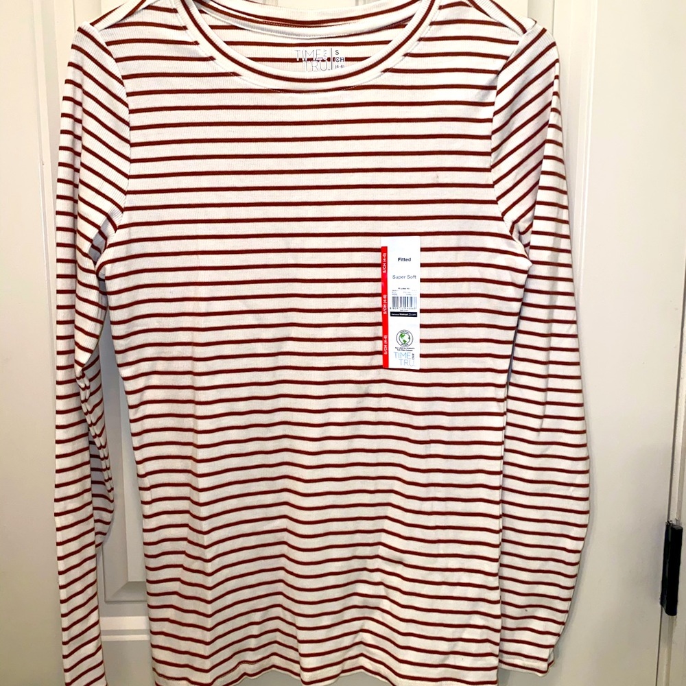 Fitted Tee